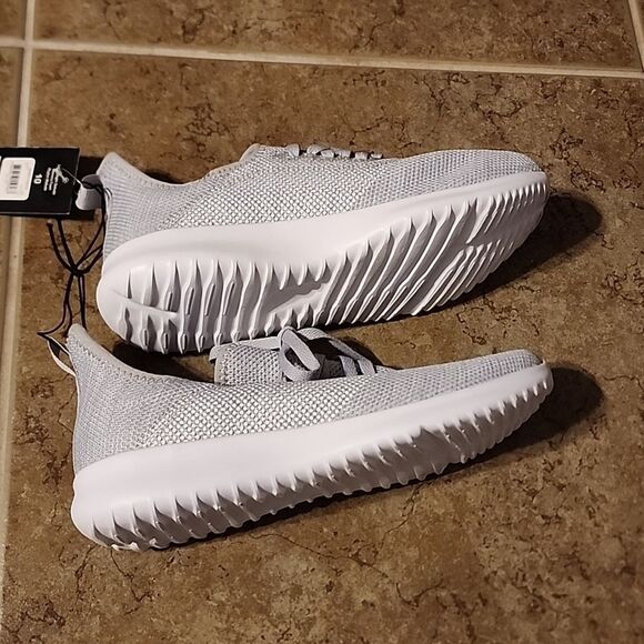 Athletic Works Women's Comfort Trainers - Picture 6 of 15